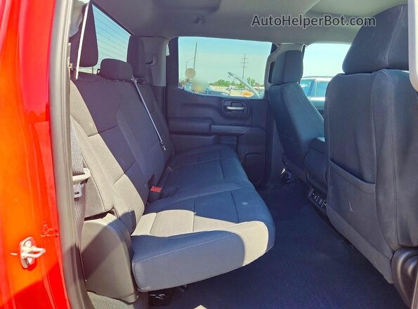 3GCUYDET4LG421059 2020 CHEVROLET SILVERADO Red Widok tylnych siedzeń