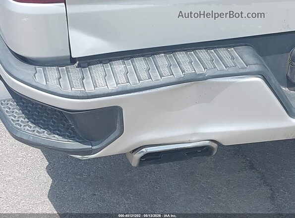 3GCUYEED8KG116595 2019 CHEVROLET SILVERADO Silver 