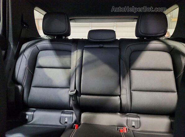 3GKALMEG2TL164175 2026 GMC TERRAIN Silver Вид задніх сидінь