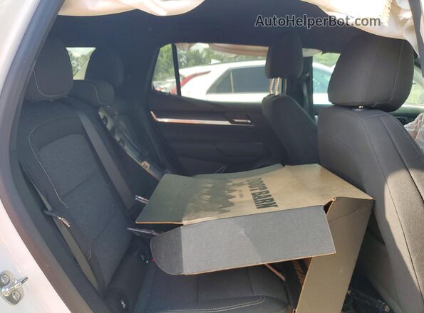 3GKALMEG3TL266973 2026 GMC TERRAIN White Вид задньої частини салону