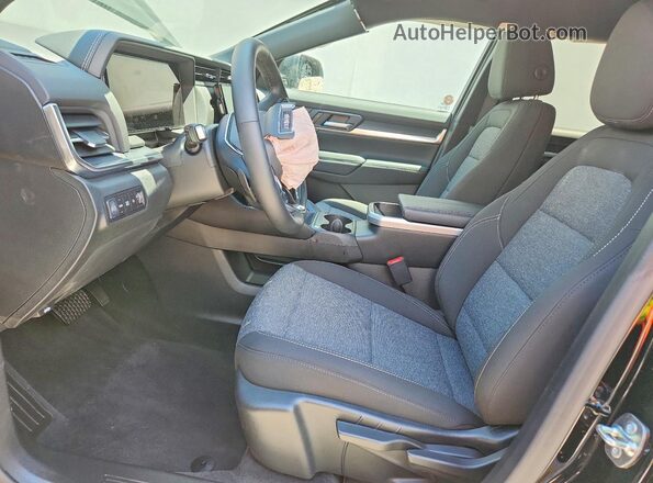 3GKALMEG3TL493645 2026 GMC TERRAIN Черный Вид салона спереди
