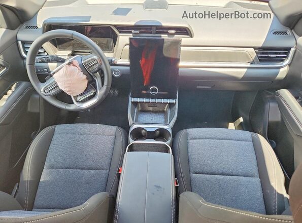 3GKALMEG3TL493645 2026 GMC TERRAIN Черный Вид панели приборов