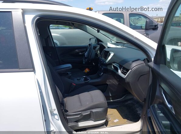 3GKALMEG4PL175393 2023 GMC TERRAIN White Vista interior delantera