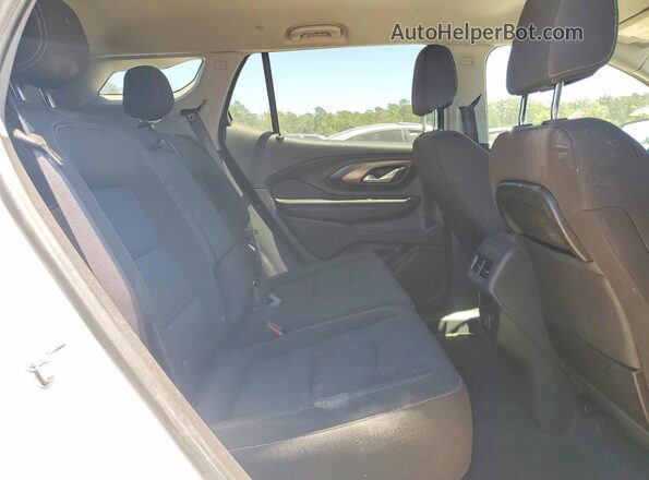3GKALMEG4RL367657 2024 GMC TERRAIN White უკანა სალონის ხედი
