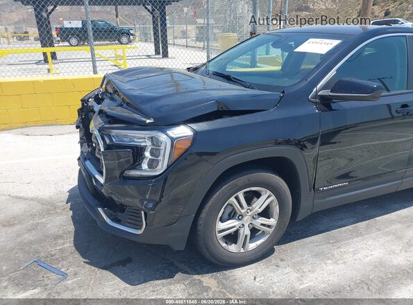 3GKALMEG5RL317267 2024 GMC TERRAIN Black Սալոնի հետևի տեսք