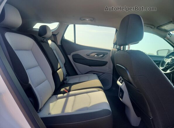 3GKALMEG6RL275899 2024 GMC TERRAIN White Вид задньої частини салону