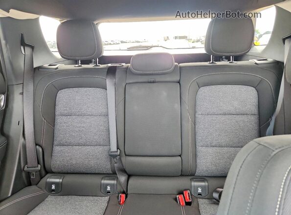 3GKALMEG8TL293733 2026 GMC TERRAIN Gray Widok tylnych siedzeń