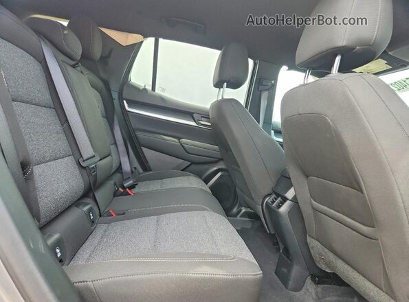 3GKALMEG8TL293733 2026 GMC TERRAIN Gray Widok wnętrza z tyłu