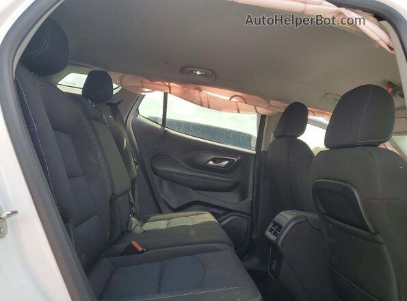 3GKALMEG9RL397169 2024 GMC TERRAIN White Հետևի նստատեղերի տեսք