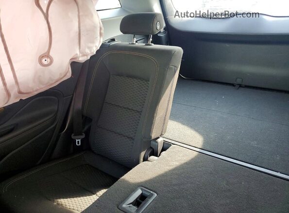 3GKALMEV0JL155924 2018 GMC TERRAIN White Rear interior view