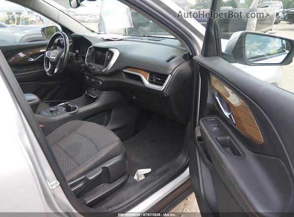 3GKALMEV0JL162677 2018 GMC TERRAIN Silver Vista interior delantera