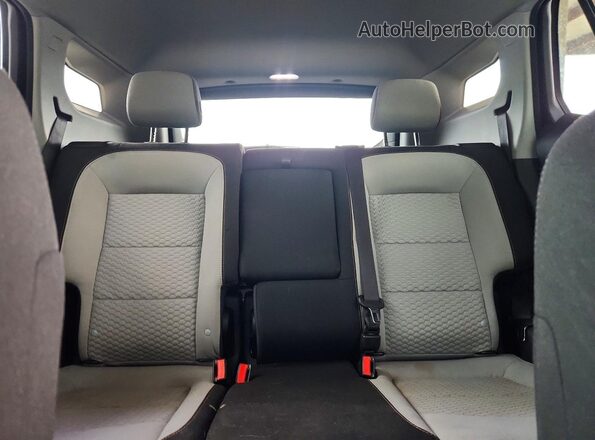 3GKALMEV0KL360743 2019 GMC TERRAIN Red Հետևի նստատեղերի տեսք