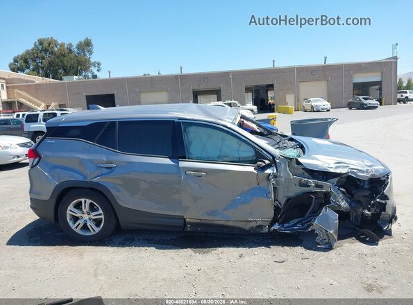 3GKALMEV0LL185590 2020 GMC TERRAIN Silver Widok wnętrza 360 stopni