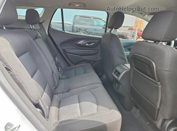 3GKALMEV0NL112464 2022 GMC TERRAIN White Вид задньої частини салону
