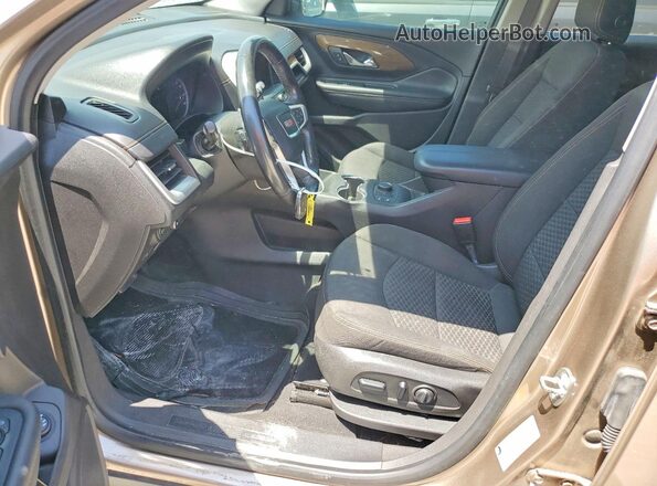 3GKALMEV1JL359065 2018 GMC TERRAIN Gold Widok wnętrza z przodu