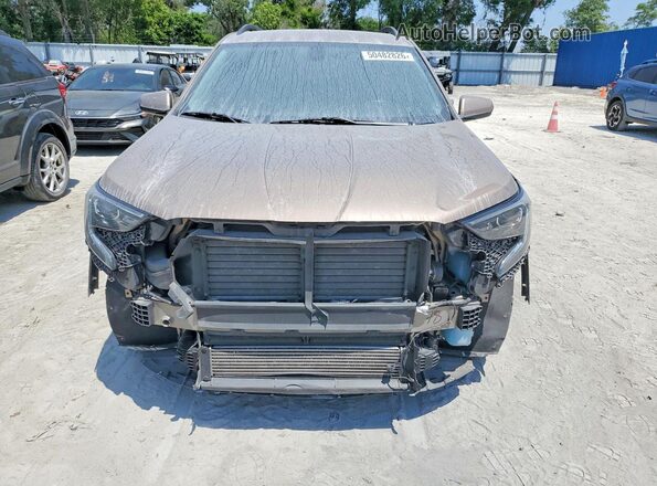 3GKALMEV1JL359065 2018 GMC TERRAIN Gold Widok z przodu