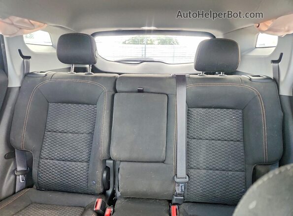 3GKALMEV1JL398870 2018 GMC TERRAIN Blue Rear seats view
