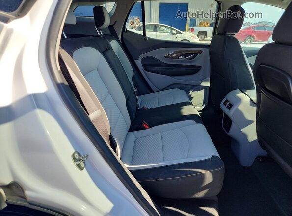 3GKALMEV2JL256382 2018 GMC TERRAIN White Вид задньої частини салону
