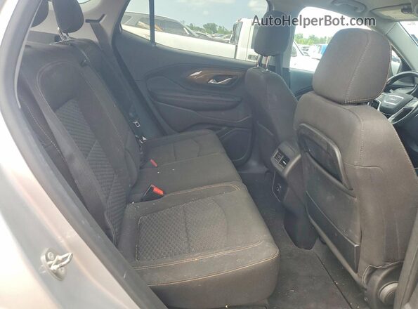 3GKALMEV2JL261162 2018 GMC TERRAIN Silver Вид задньої частини салону
