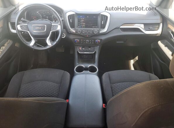 3GKALMEV2JL414283 2018 GMC TERRAIN Gray Widok deski rozdzielczej