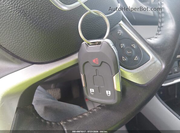 3GKALMEV4JL358945 2018 GMC TERRAIN Silver Dashboard view