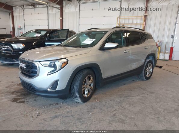 3GKALMEV4JL365832 2018 GMC TERRAIN Silver Передня ліва чверть