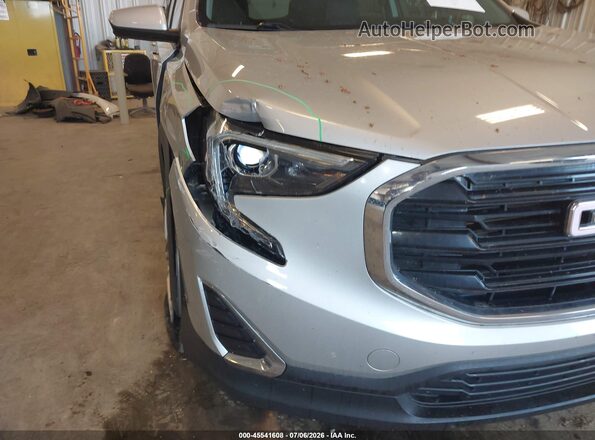 3GKALMEV4JL365832 2018 GMC TERRAIN Silver Вид спереду