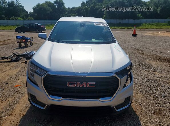 3GKALMEV4NL259452 2022 GMC TERRAIN Silver Դիմացի տեսք