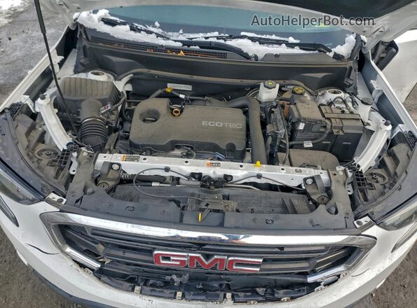 3GKALMEV5LL196777 2020 GMC TERRAIN White Vista interior trasera