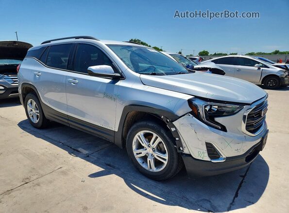 3GKALMEV9JL355586 2018 GMC TERRAIN Gray Front right