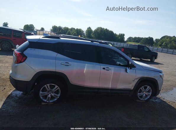 3GKALMEV9LL144942 2020 GMC TERRAIN Серебряный Вид задней части салона
