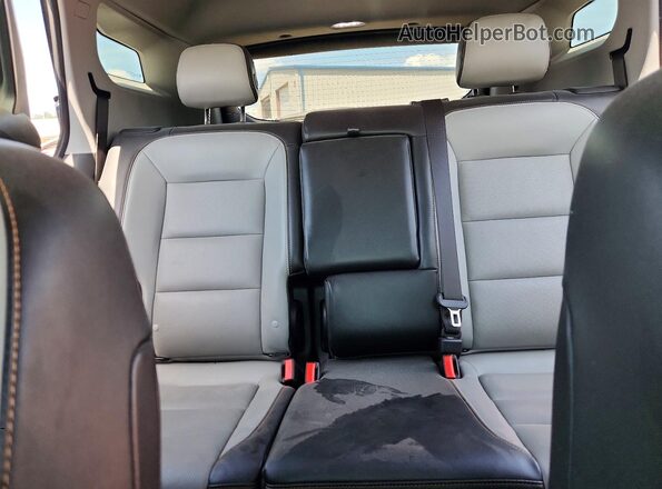 3GKALPEV2LL302815 2020 GMC TERRAIN Silver Rear seats view