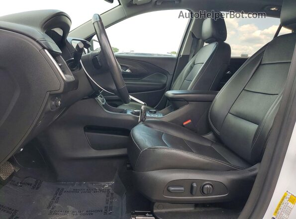 3GKALPEV3NL160221 2022 GMC TERRAIN White Front interior view