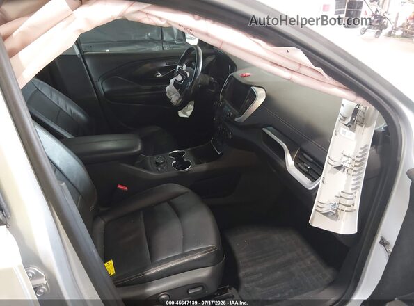 3GKALPEV4ML302350 2021 GMC TERRAIN Silver Вид салону спереду