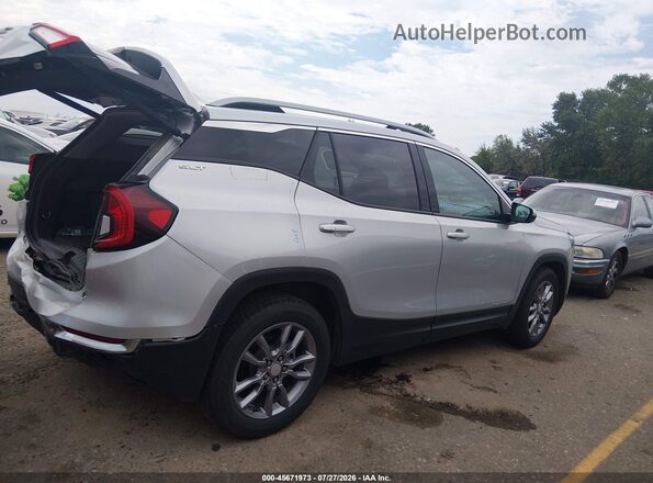 3GKALPEV7NL211395 2022 GMC TERRAIN Серебряный Вид задней части салона