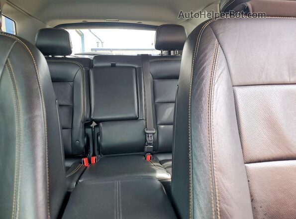 3GKALPEX9LL241934 2020 GMC TERRAIN White Հետևի նստատեղերի տեսք