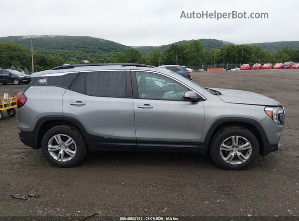 3GKALTEG9PL226266 2023 GMC TERRAIN Silver Вид задньої частини салону