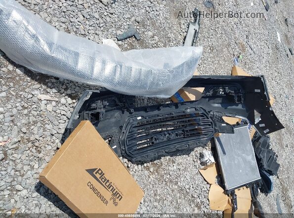3GKALTEG9RL384867 2024 GMC TERRAIN Black Вид щитка приладів
