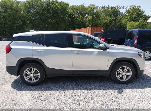 3GKALTEV0KL371963 2019 GMC TERRAIN Silver Rear interior view