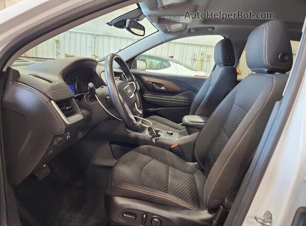3GKALTEV2ML344279 2021 GMC TERRAIN White Widok wnętrza z przodu