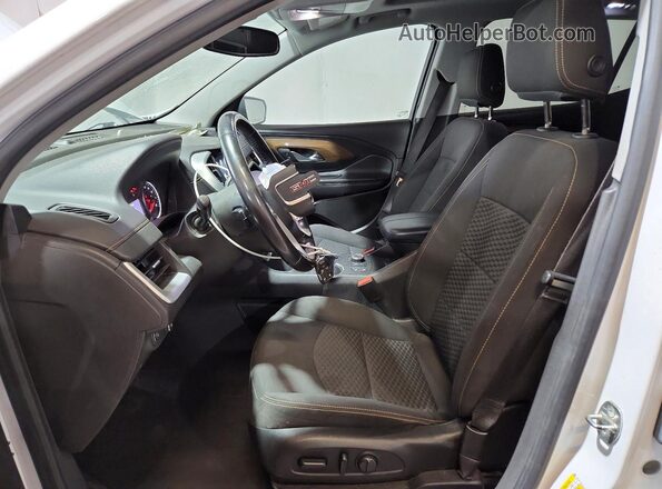 3GKALTEV5LL120731 2020 GMC TERRAIN White Vista interior delantera