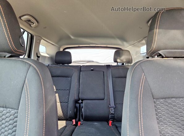 3GKALTEX1KL228666 2019 GMC TERRAIN Gray Vista de los asientos traseros