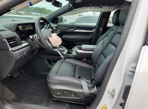 3GKALUEG0SL252396 2025 GMC TERRAIN White Widok wnętrza z przodu