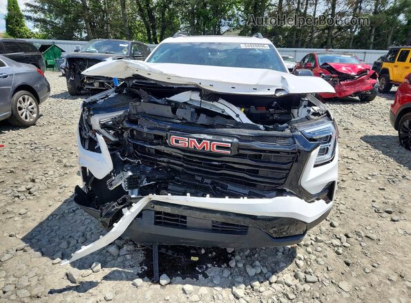 3GKALUEG0SL252396 2025 GMC TERRAIN White Widok z przodu