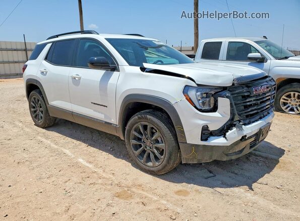3GKALUEG1TL467917 2026 GMC TERRAIN Белый Передняя правая четверть