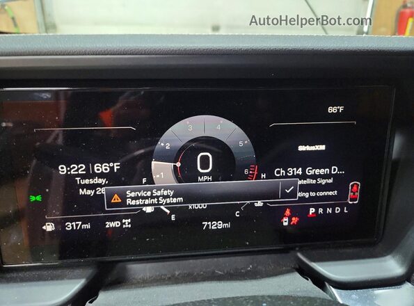 3GKALUEG3SL247015 2025 GMC TERRAIN White Instrument cluster view