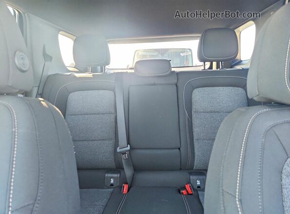 3GKALUEG5TL220934 2026 GMC TERRAIN Silver უკანა სავარძლების ხედი