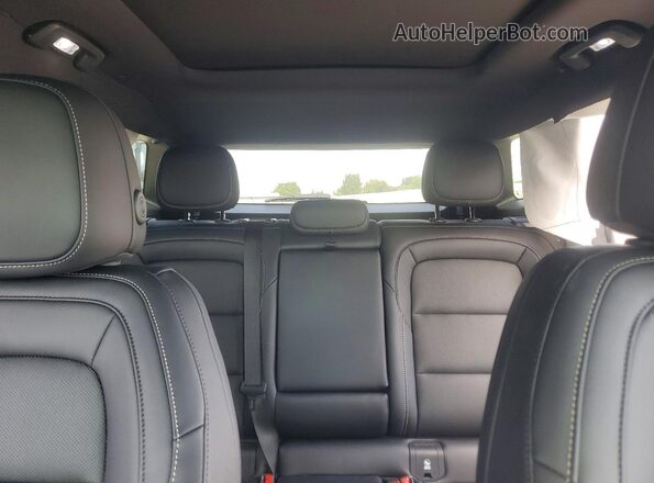 3GKALUEG7TL219851 2026 GMC TERRAIN Cream Vista de los asientos traseros