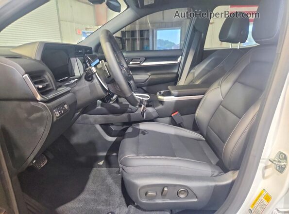 3GKALUEG7TL486021 2026 GMC TERRAIN Белый Вид салона спереди