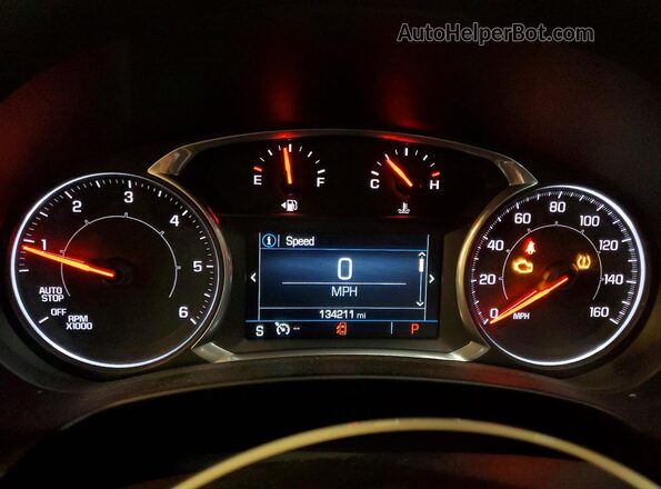 3GKALUEU2JL252260 2018 GMC TERRAIN Черный Вид щитка приборов